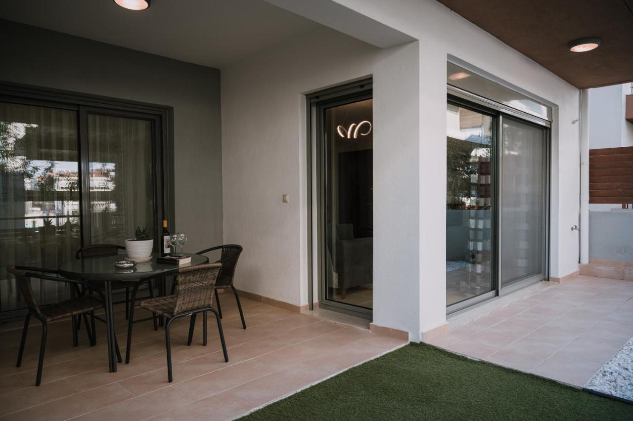 Pleasure ι Apartment *